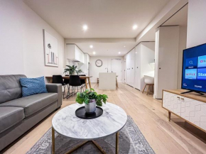 Close To Mel Uni 2br2ba Parking Balconywifigym